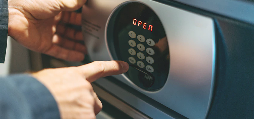 Cash Safe Openers in Banning, California
