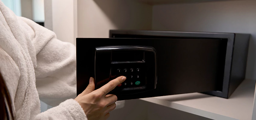 Safe Unlocking Service Company in Banning, California