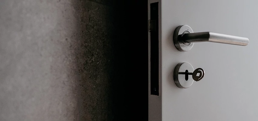 Front Door Handle Repair And Installation in Banning, CA